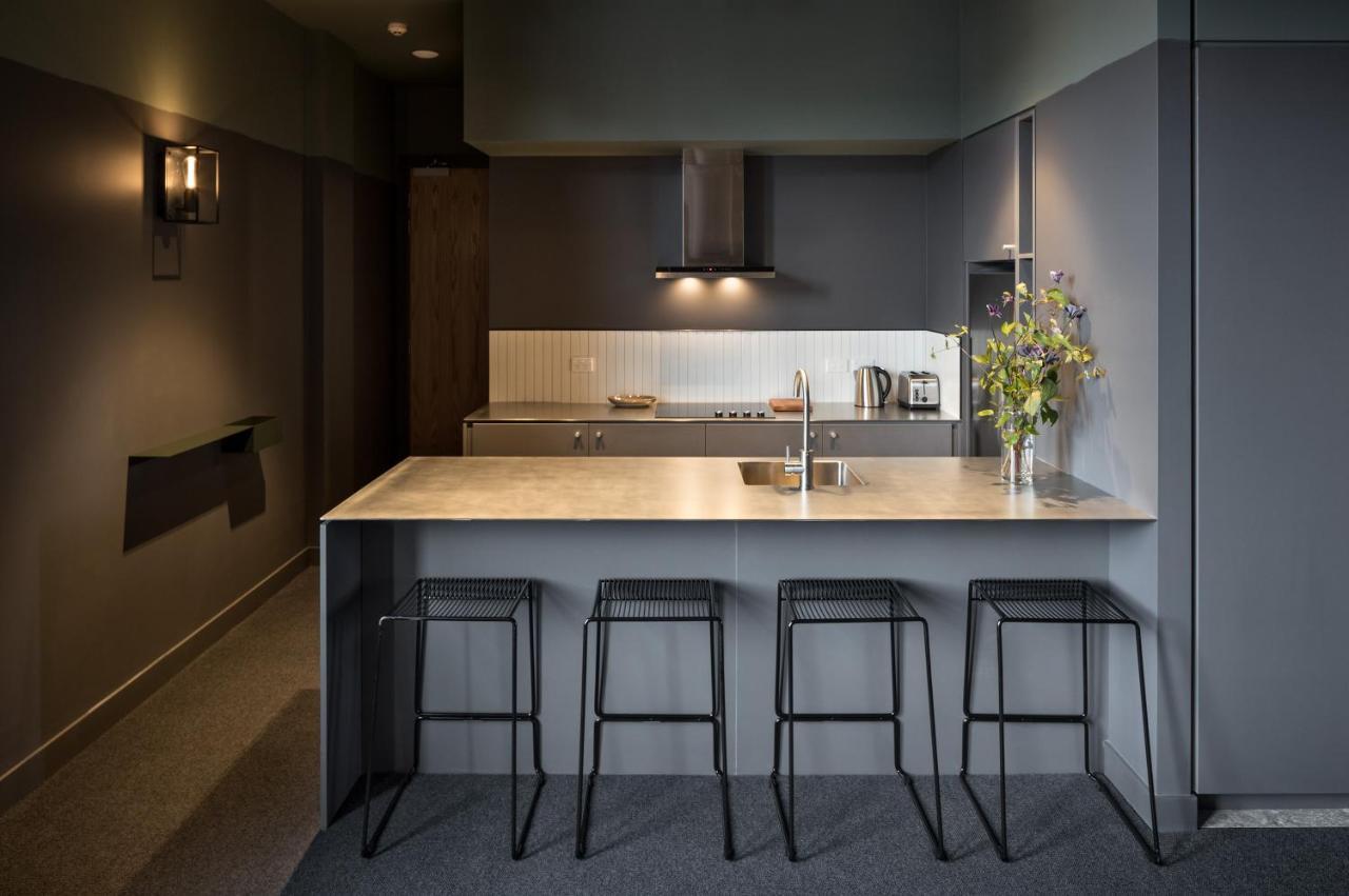 The Chamberson Otel Dunedin Dış mekan fotoğraf A kitchen in a student apartment at the University of Sheffield